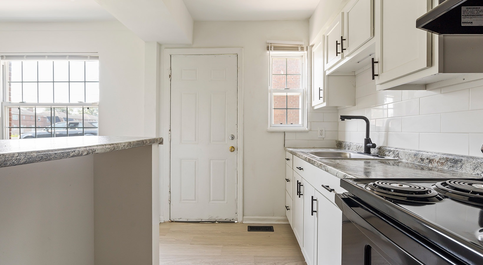 Charming rentals in Columbus, OH Townhomes at Bexley